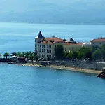 Hotel apartamentowy Ritsoni Edipsos