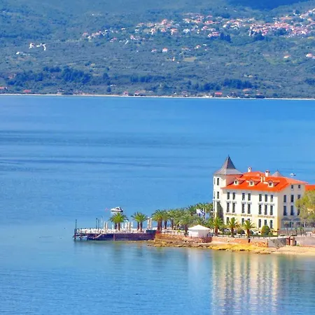 Aparthotel Ritsoni 3*