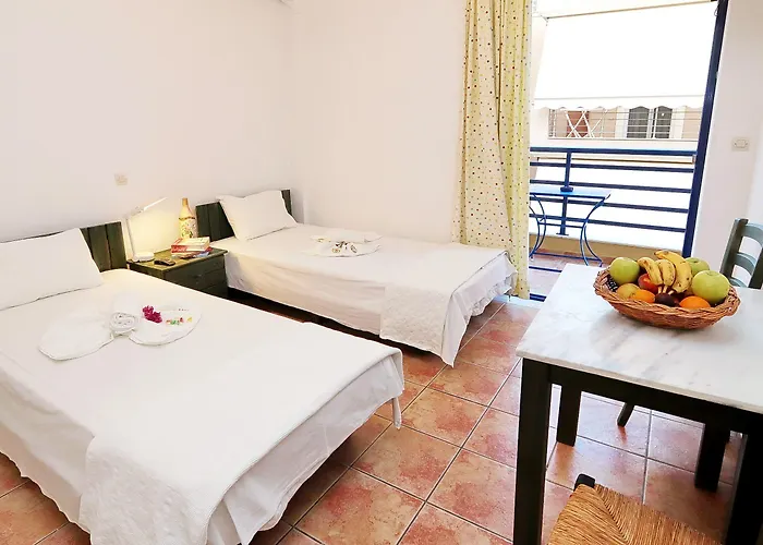 Ritsoni Aparthotel 3*