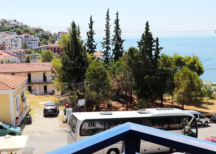 Ritsoni Aparthotel 3*