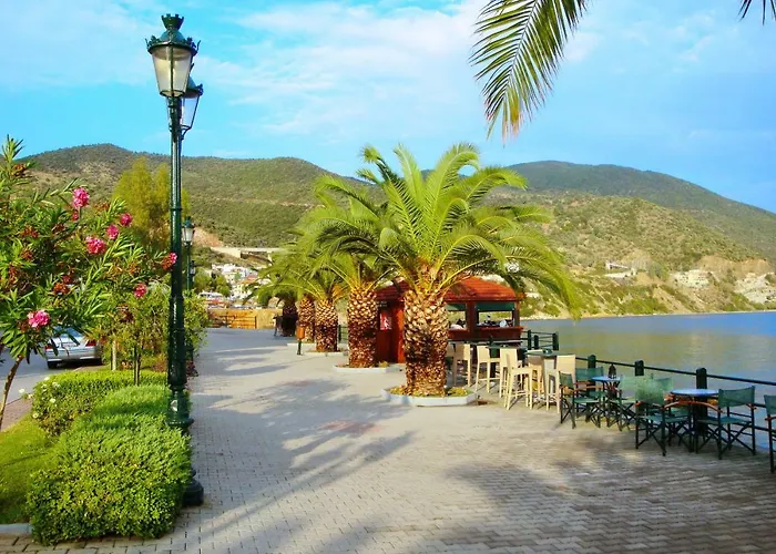 Ritsoni Aparthotel Edipsos